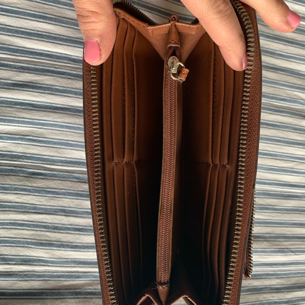 Fossil Wallet